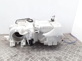 Toyota Yaris Verso Salono oro mazgo plastikinis korpusas 8703052180