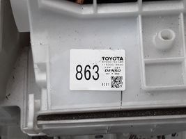 Toyota Yaris Verso Salono oro mazgo plastikinis korpusas 8703052180