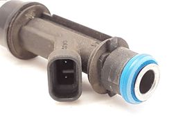 Saab 9-7X Fuel injector 25364984