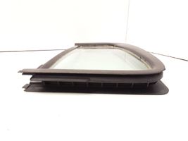 Suzuki Swift Rear vent window glass 43R001583