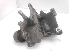 Hyundai Grandeur Supporto del generatore/alternatore 