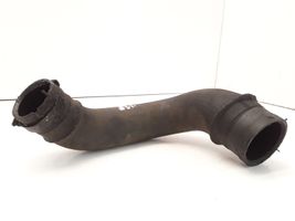 Opel Astra H Tube d'admission de tuyau de refroidisseur intermédiaire 55559947