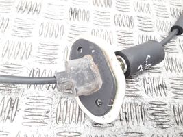 Hyundai Grandeur Gear shift cable linkage 