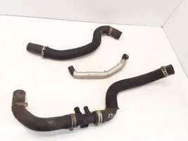 Nissan Qashqai Tubo flessibile del liquido di raffreddamento del motore 1321283