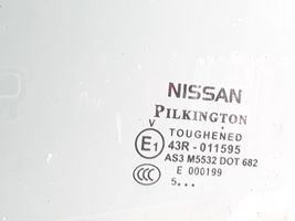 Nissan Navara D23 aizmugurējo durvju stikls 43R011595