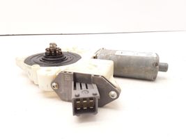 Toyota Avensis T250 Moteur de lève-vitre de porte avant 6981005050