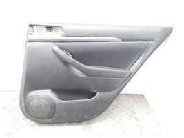 Toyota Avensis T250 Rivestimento del pannello della portiera posteriore 6763005A30B0