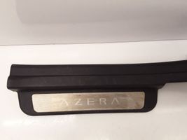 Hyundai Grandeur Rear sill trim cover 