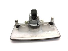 Hyundai Grandeur Serratura vano portaoggetti 3L84521000