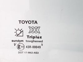 Toyota Avensis T220 Takaoven ikkunalasi 43R00049