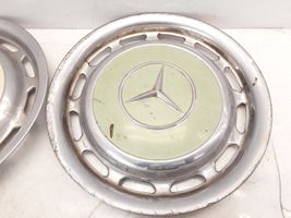 Mercedes-Benz W123 Mozzo/copricerchi/borchia della ruota R14 