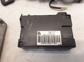 Nissan Primera Komputer / Sterownik ECU i komplet kluczy 23710AU601