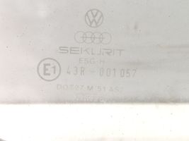 Volkswagen Polo II 86C 2F Szyba karoseryjna tylna 43R001057