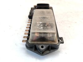 Volkswagen Polo II 86C 2F Fuse module 867937025A