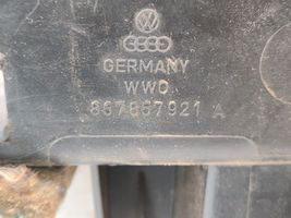 Volkswagen Polo II 86C 2F Hansikaslokero 867857921A