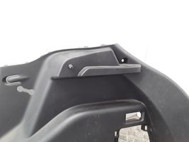 Mazda 2 Rivestimento pannello inferiore del bagagliaio/baule D65268850