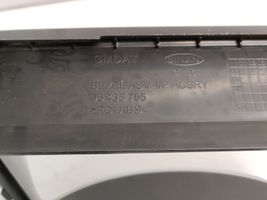 Chevrolet Captiva Radion/GPS-laitteen pääyksikön kehys 96435755