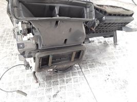 Chevrolet Captiva Salono oro mazgo komplektas C100615632