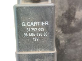 Citroen C4 I Dangtelis saugiklių dėžės 9653310880