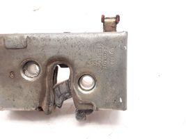 Audi 80 90 B2 Etuoven lukko 813837015B