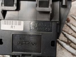 Renault Koleos II Interrupteur d'ouverture de coffre 9882