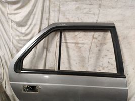 Mazda 929 Galinės durys 