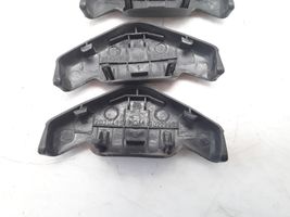 Opel Corsa B Moldura del cinturón 90229980