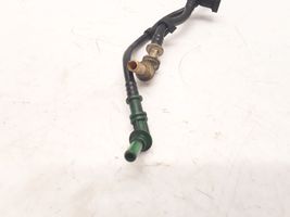 Peugeot 406 Tuyau d'alimentation conduite de carburant 