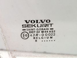 Volvo S40, V40 Szyba drzwi przednich 43R00022