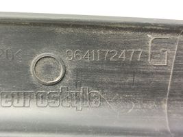 Citroen C5 Osłona boczna fotela tylnego 9641172477