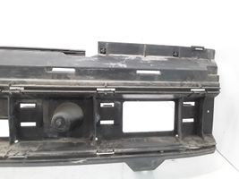 Volvo S40, V40 Support de pare-chocs arrière 804612