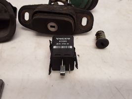 Volvo S40, V40 Engine ECU kit and lock set P30882606