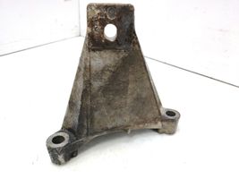 Honda Legend III KA9 Engine mounting bracket 