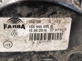 Volkswagen Up Lampy tylnej klapy bagażnika 1S0945095G