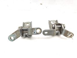 Opel Astra J Set di cerniere portiera anteriore Z179