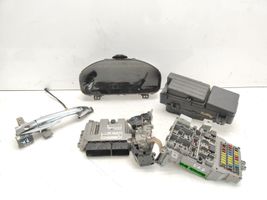 Honda Accord Komputer / Sterownik ECU i komplet kluczy 0281013008