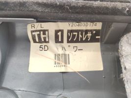 Toyota RAV 4 (XA20) Takaoven verhoilu 204030174