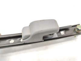 Nissan Almera Tino Rail de réglage hauteur de ceinture de sécurité 