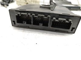 Nissan Almera Tino Komputer / Sterownik ECU i komplet kluczy MEC32440