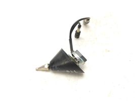 Nissan Primera Antenne radio 28216AV700