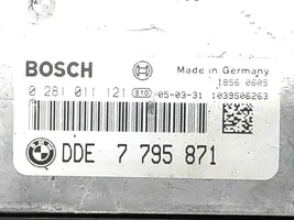 BMW X3 E83 Kit centralina motore ECU e serratura 7795871