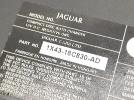Jaguar XJ X350 CD/DVD-vaihdin 1X4318C830AD