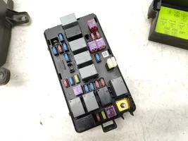 Chevrolet Aveo Fuse box set 96867129