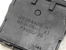 Citroen C3 Pluriel Interrupteur feux de détresse 96405778XT