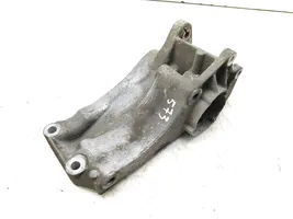 Volkswagen Golf III Support de générateur / alternateur 030145169H