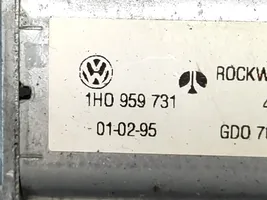Volkswagen Golf III Motore/attuatore 1H0959731
