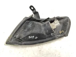 Mazda 626 Indicatore di direzione anteriore 21061822