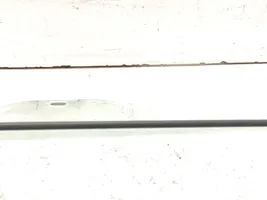 Mercedes-Benz CLS C219 Front door window glass four-door 43R001168