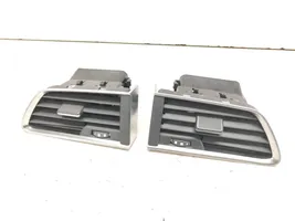 Peugeot 508 RXH Garniture, panneau de grille d'aération latérale 9686445377