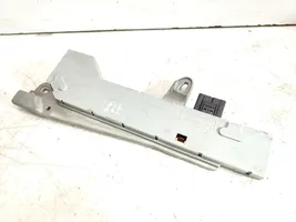 Mercedes-Benz CLS C219 Antennenverstärker Signalverstärker A2198200189